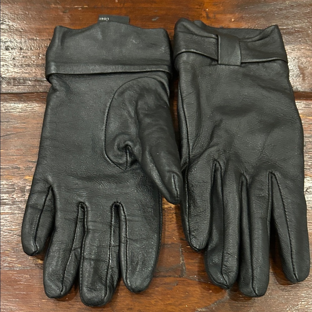 Women's  Black Leather Gloves
